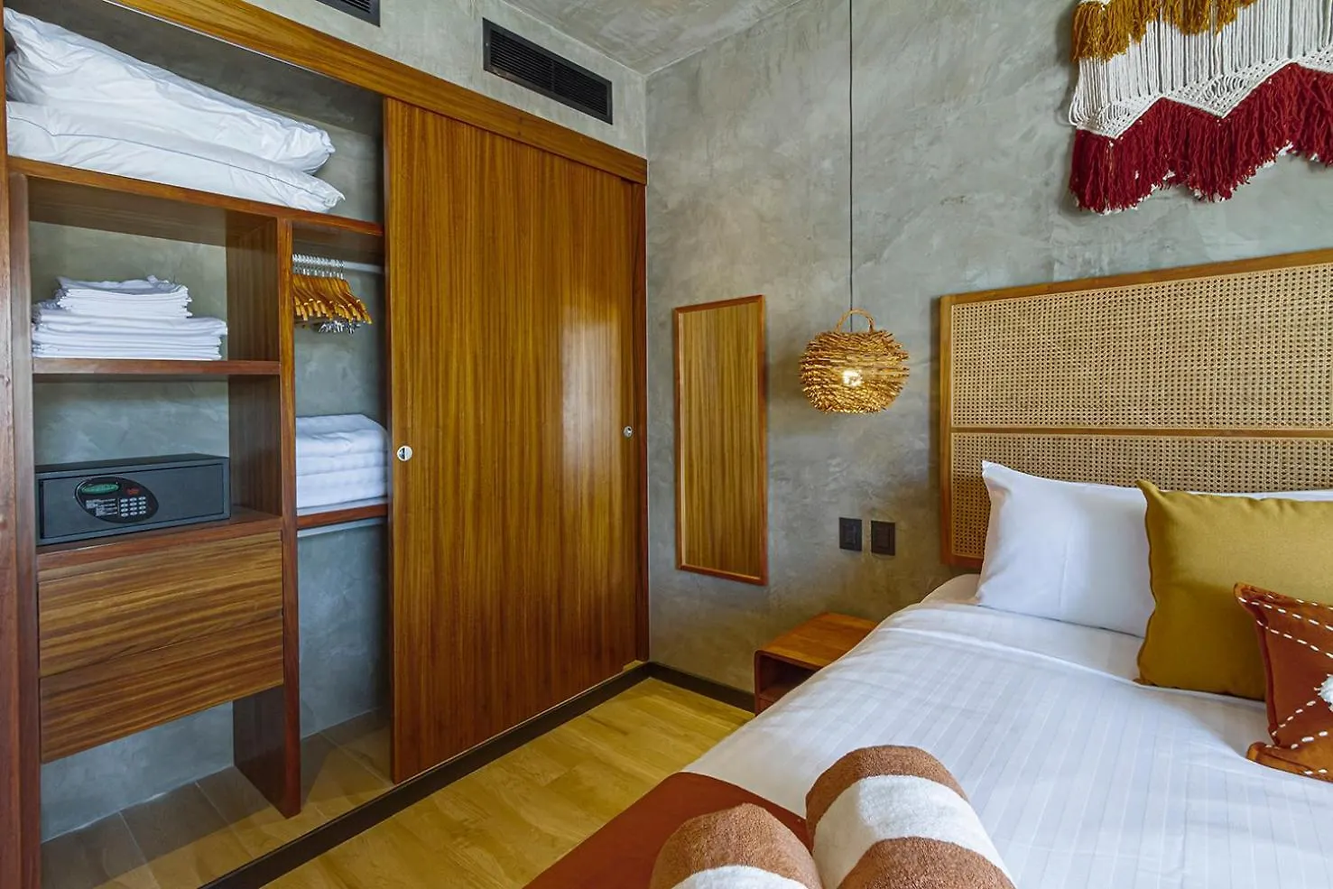 Sunny, Spacious & Amazing Amenities Tulum