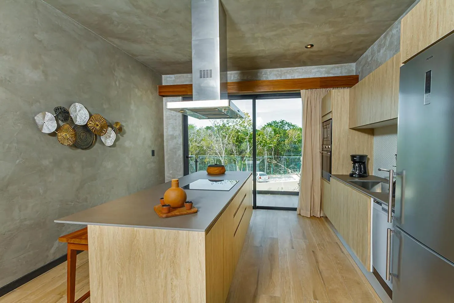 Sunny, Spacious & Amazing Amenities Tulum Apartament