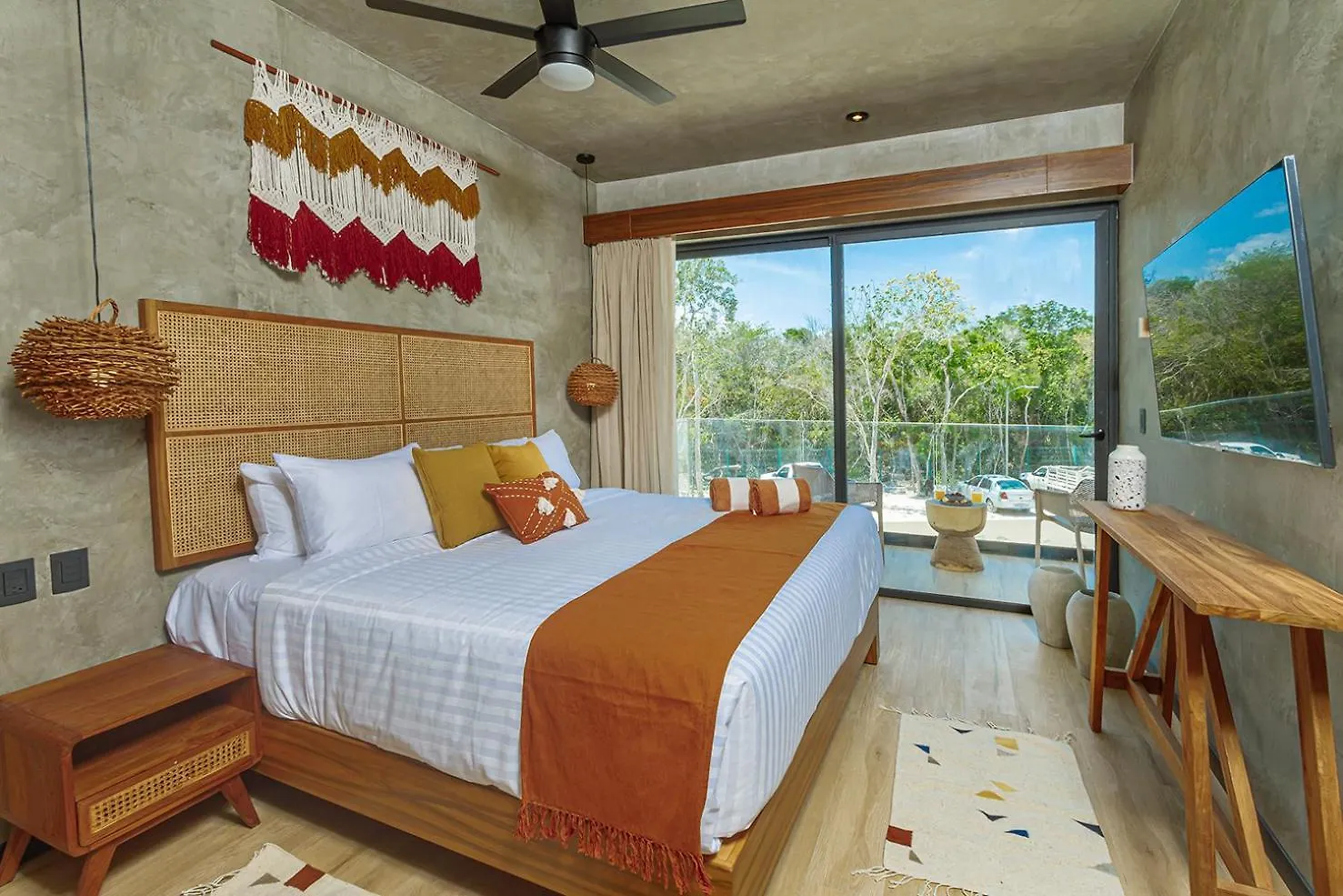 Sunny, Spacious & Amazing Amenities Tulum Apartament